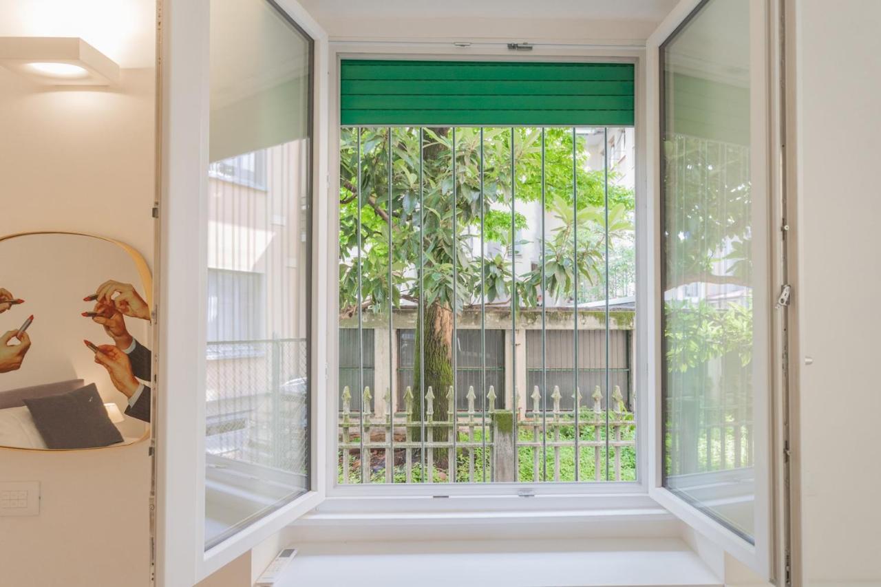 A Step From The Lake Apartment By Rent All Como Bagian luar foto
